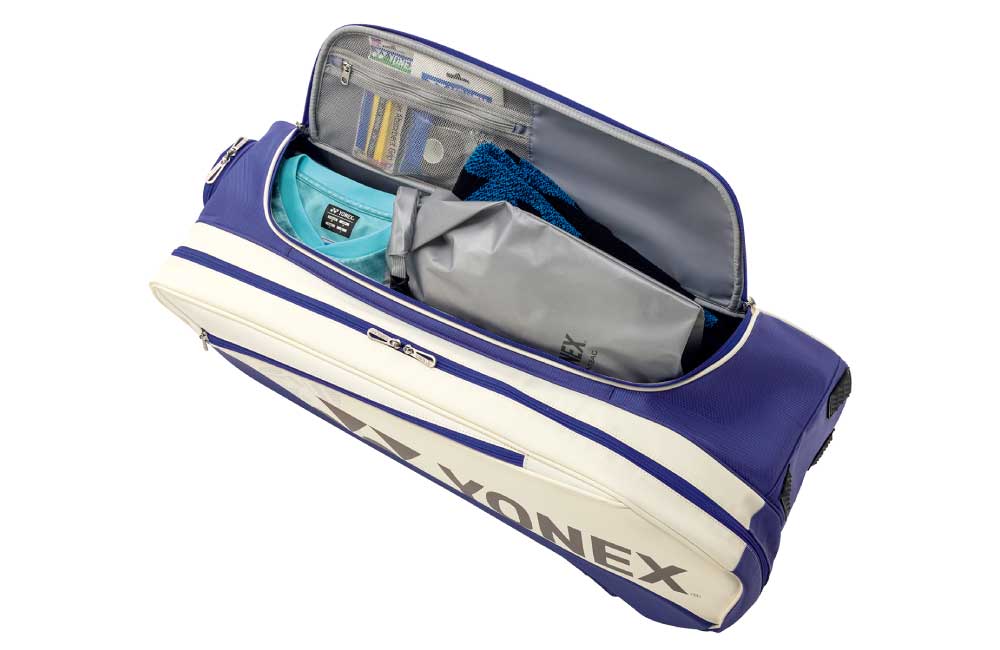Yonex Expert Racket bag 02526EX inside