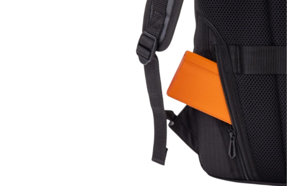 Yonex BA72612EX Gearlogic Backpack Phone