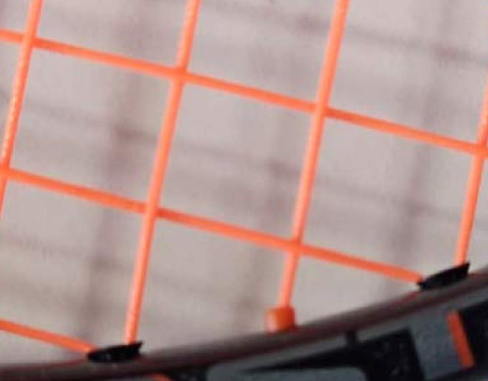 Wat is een goede bespankracht voor je badmintonracket