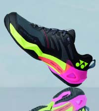 schoenen button